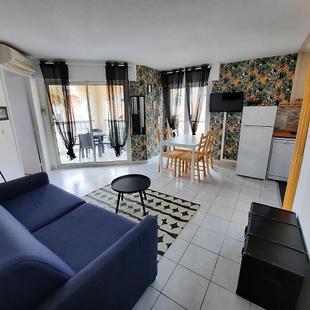 Coeur Marina Climatise Terrasse Parking Appartement Fréjus Buitenkant foto