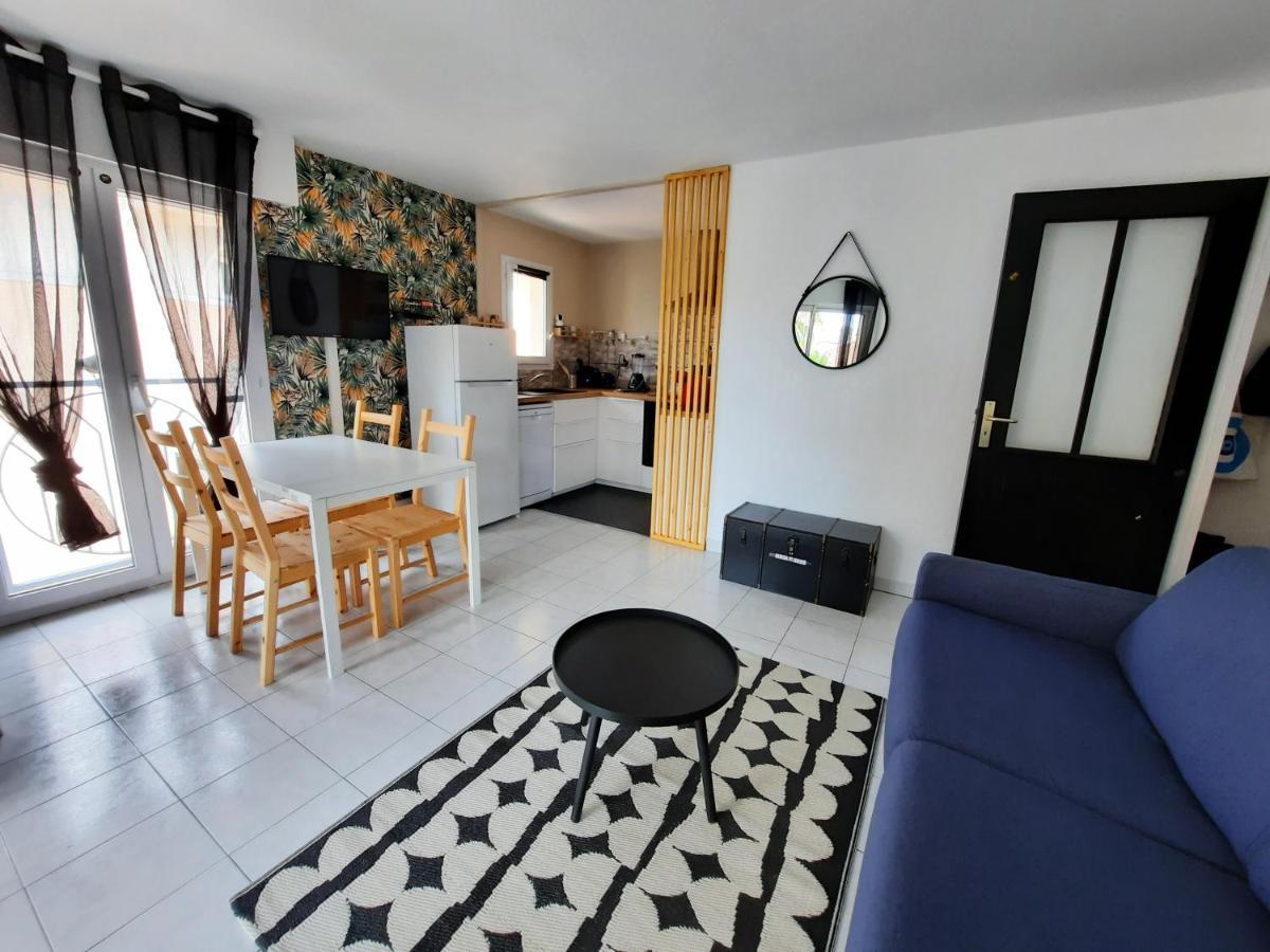 Coeur Marina Climatise Terrasse Parking Appartement Fréjus Buitenkant foto